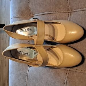 Michael Kors size 10M